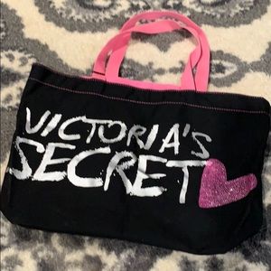 VS Tote